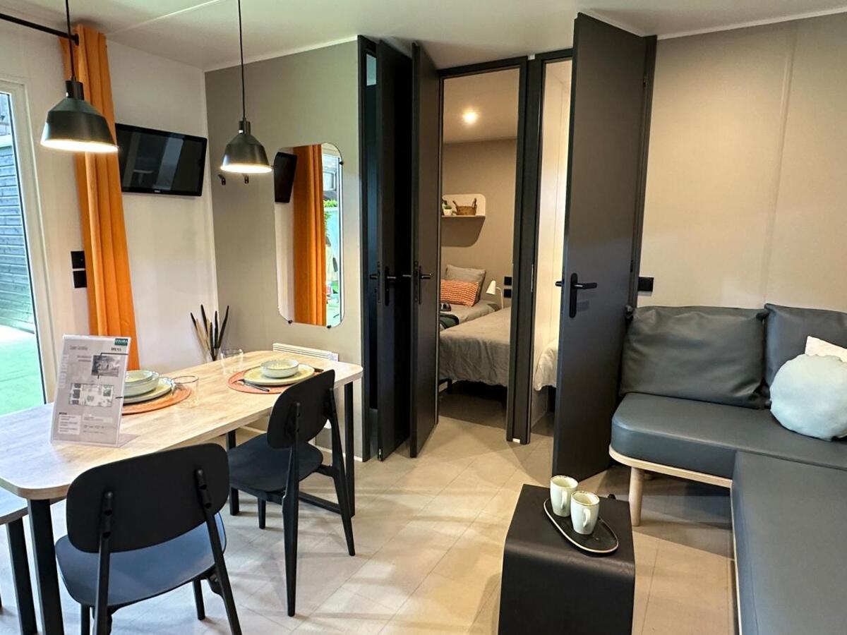 Camping Marina Plage Vitrolles  Exteriör bild